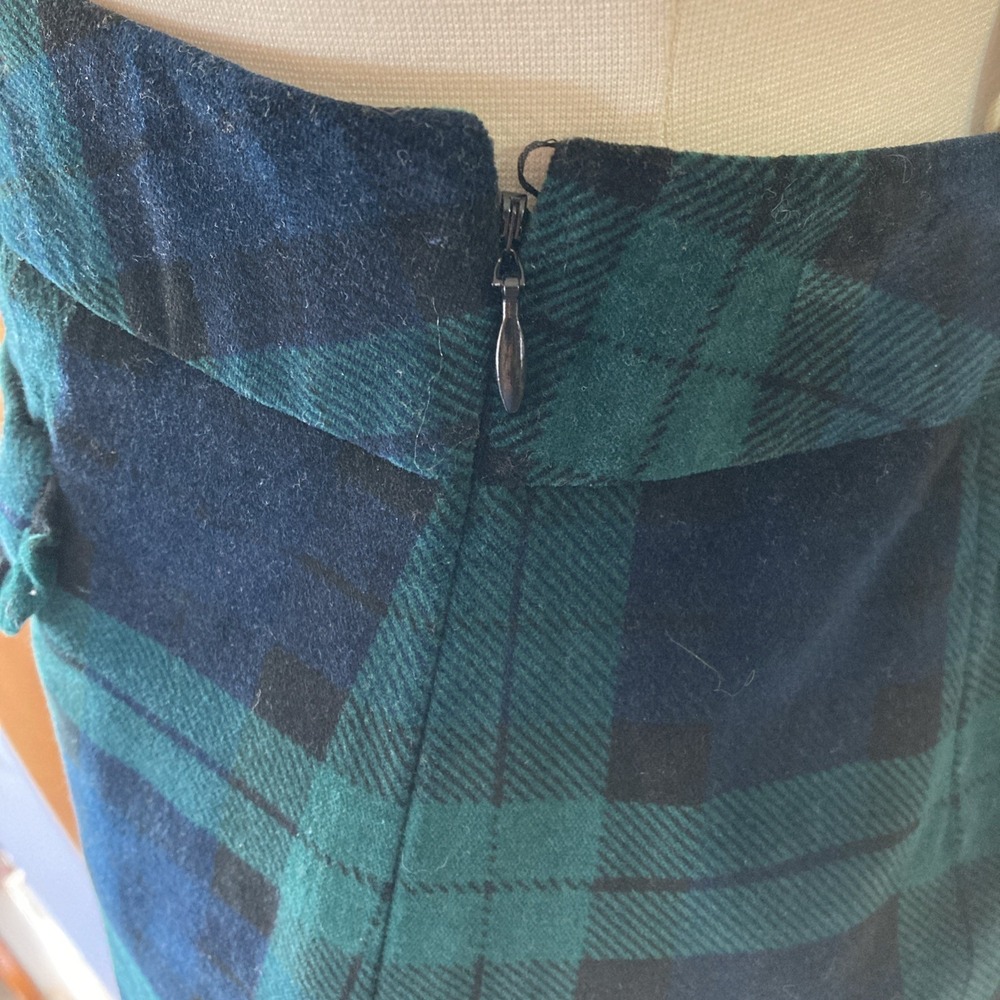 TALBOTS Blackwatch Tartan Plaid Velveteen A-Line Skirt Sz 6 Ruffle Trim Pockets - Picture 6 of 11